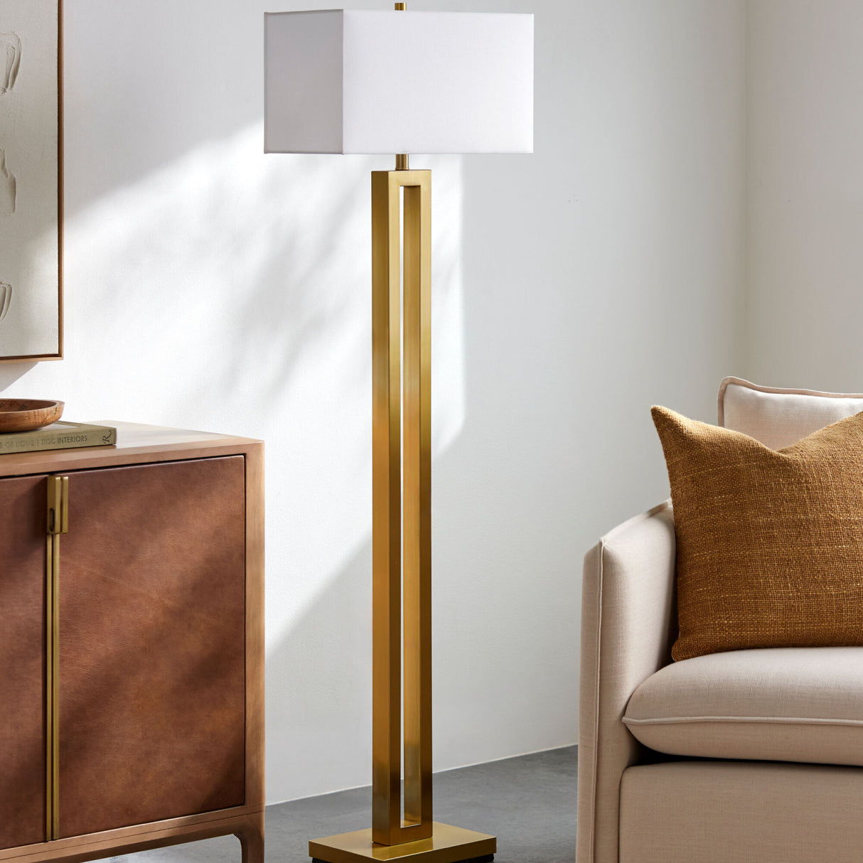   White Linen Gold Floor Lamp | Oroa.com