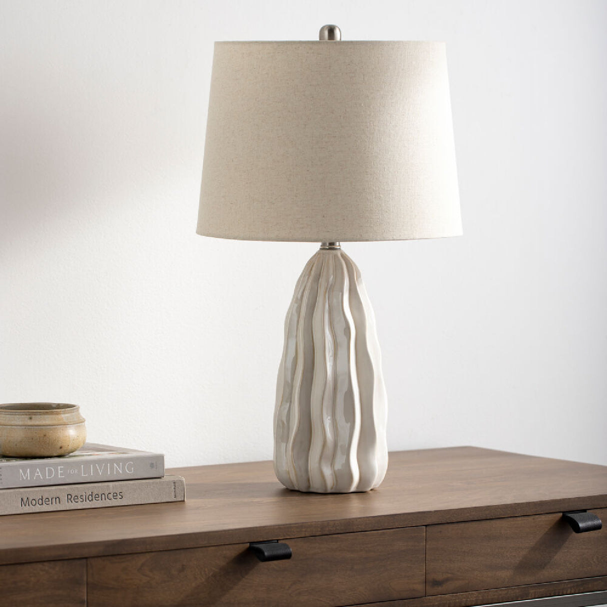   Modern European furniture - Wavy White Ceramic Table Lamp - www.oroa.com | Oroa.com