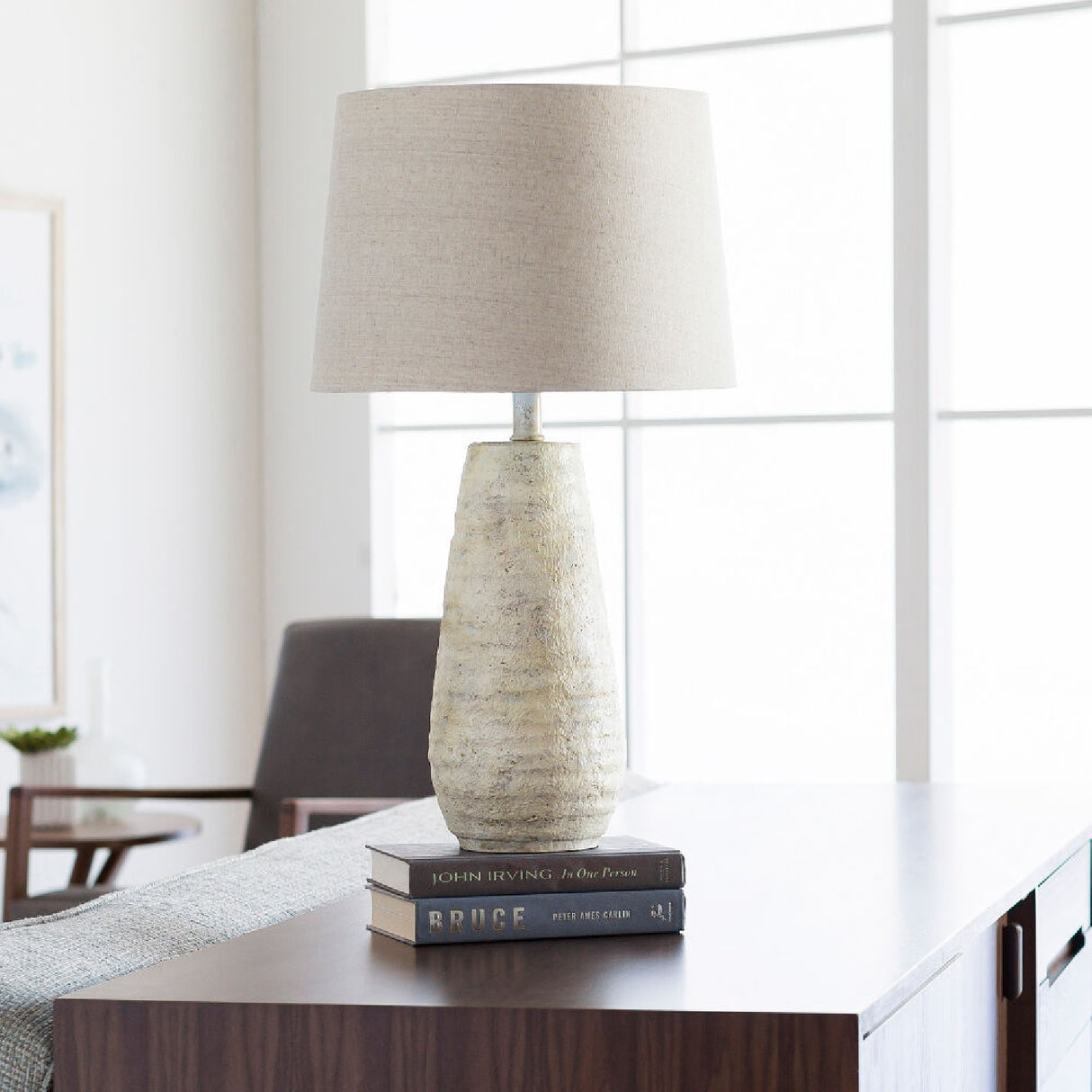   Ivory Linen Accent Table Lamp | Oroa.com