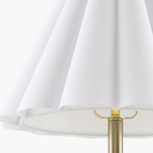   White Scalloped Linen Table Lamp | Oroa.com