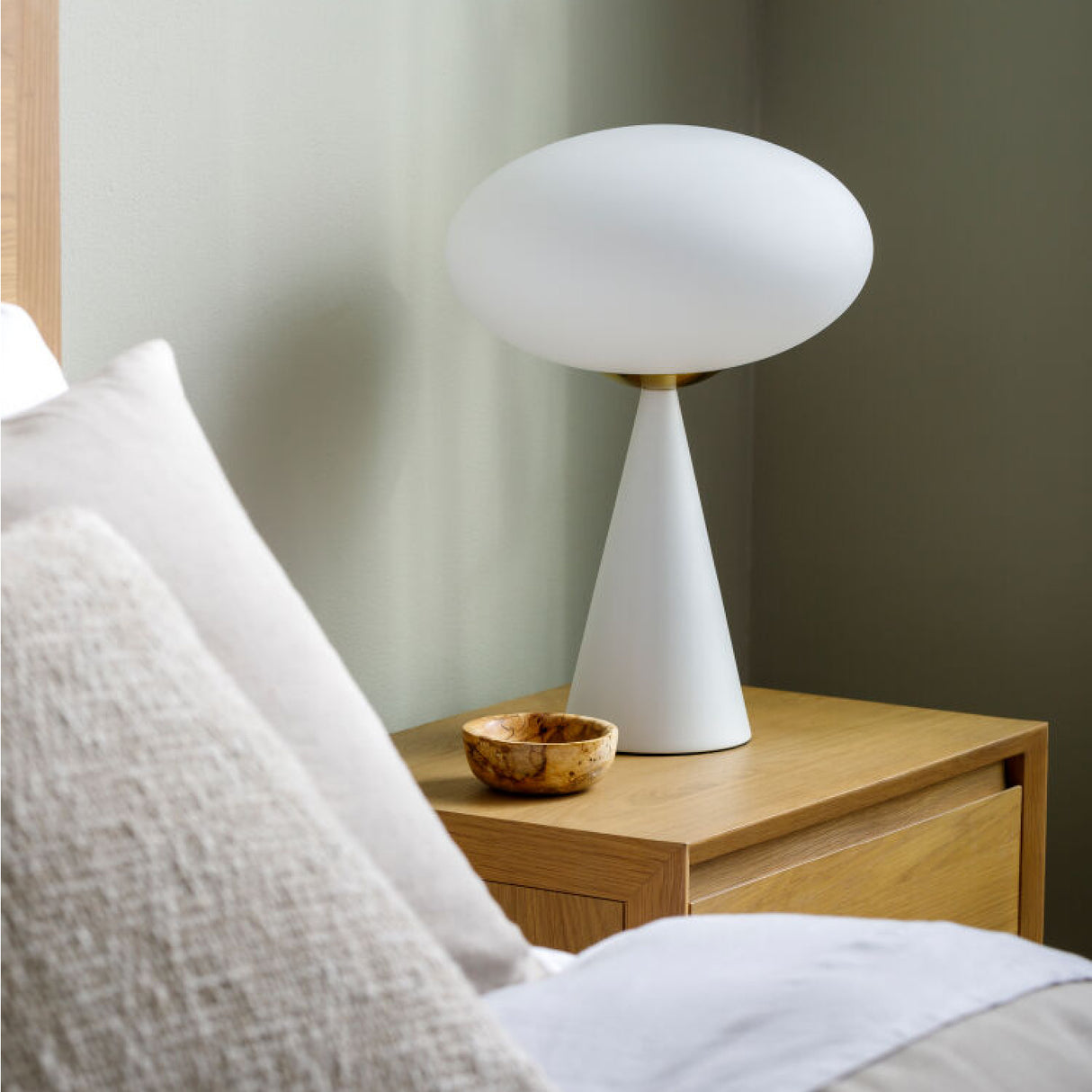   Modern European furniture - White Conical Iron Table Lamp - www.oroa.com | Oroa.com