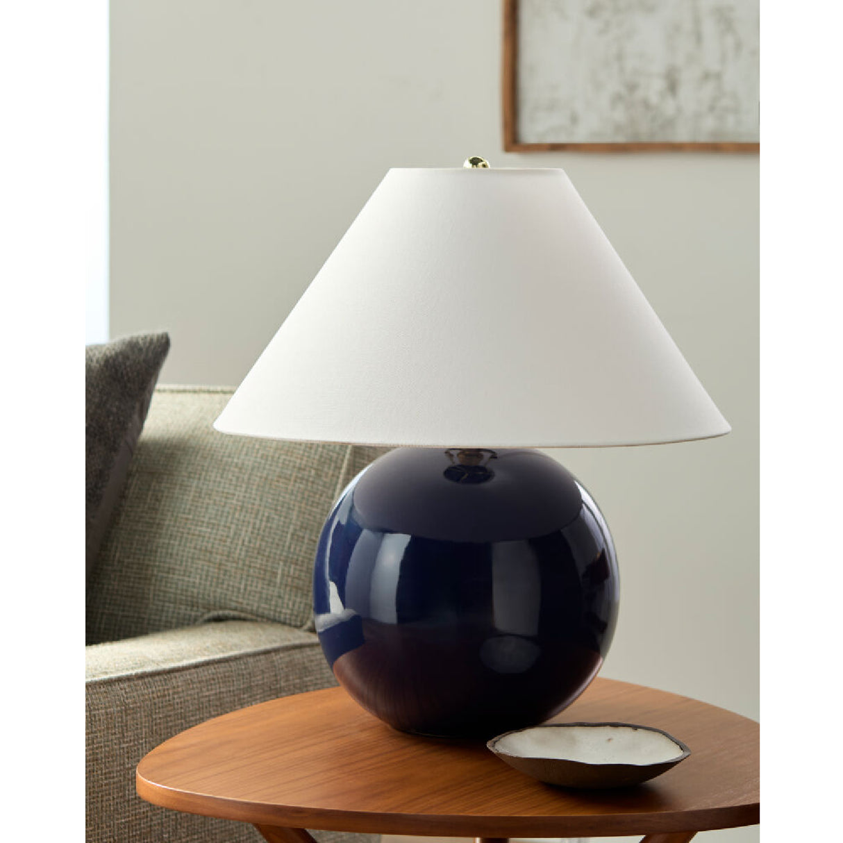   White Empire Fabric Table Lamp | Oroa.com