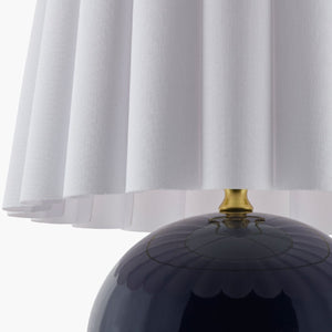   Scalloped White Fabric Table Lamp | Oroa.com