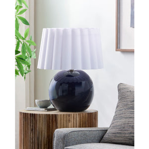   Scalloped White Fabric Table Lamp | Oroa.com