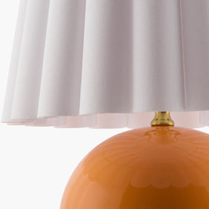   Scalloped White Fabric Table Lamp | Oroa.com
