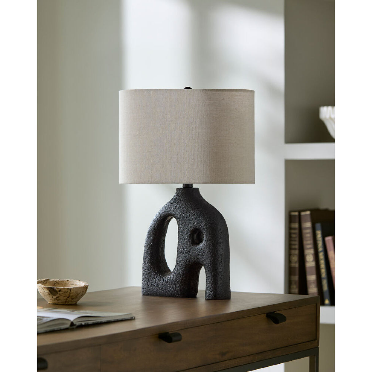   Abstract Carved Base Table Lamp | Oroa.com