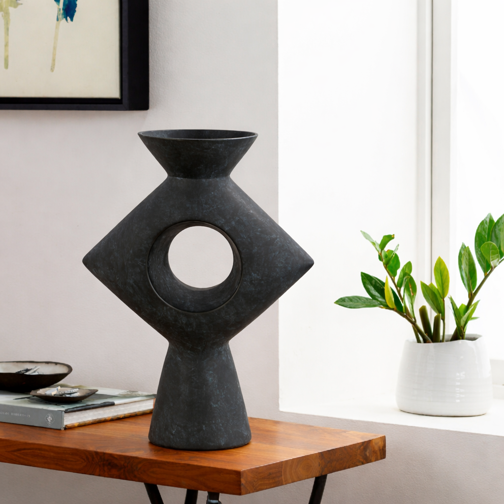   Geometrical Ceramic Vase | Oroa.com