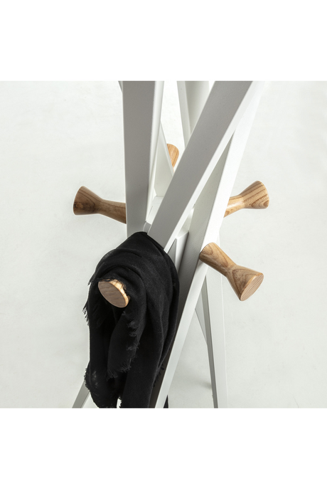 Wooden Knob Coat Rack | La Forma Chelsea | Oroa.com