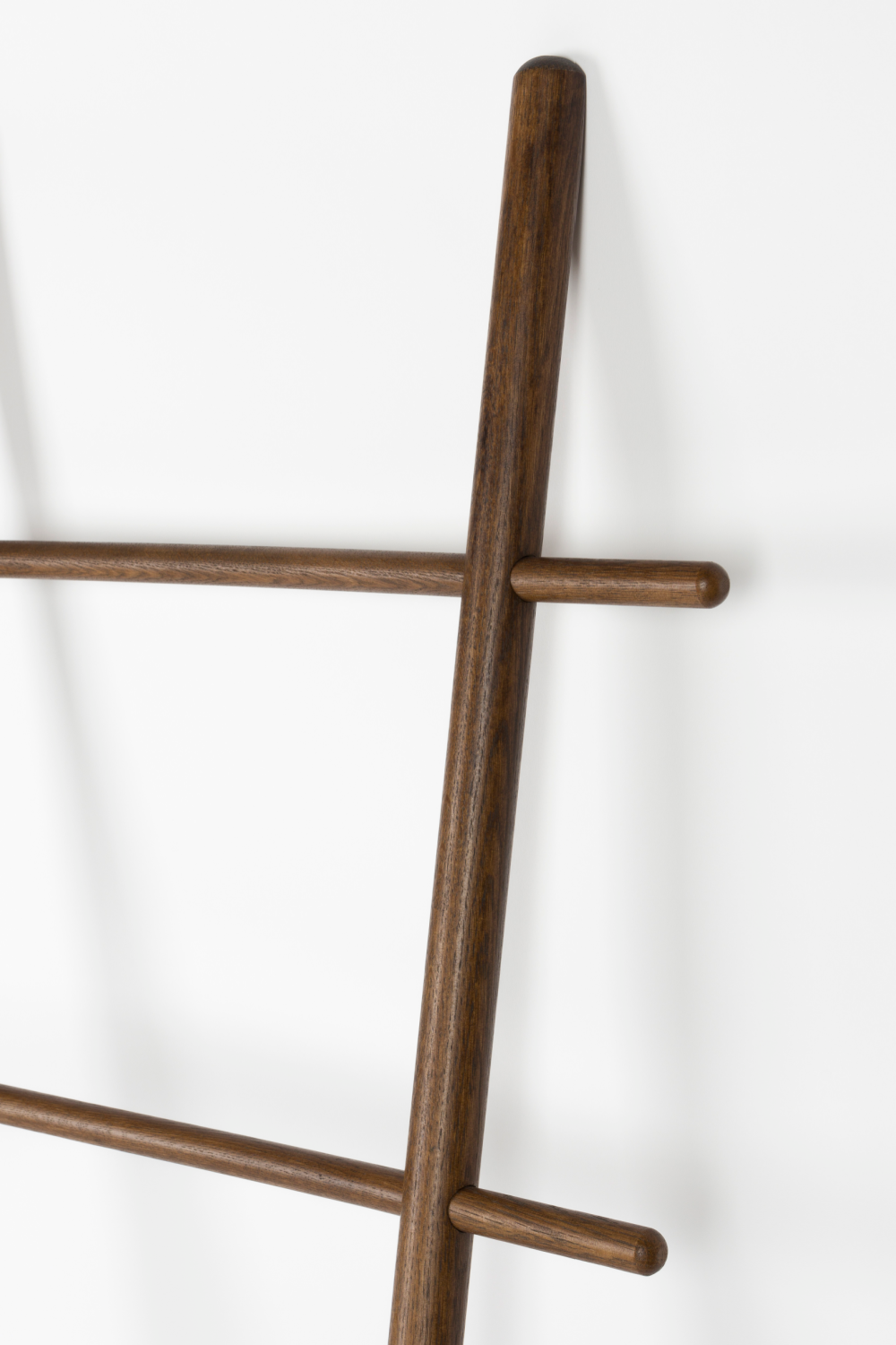 Oak Wood Ladder | DF Jhon | Oroa.com