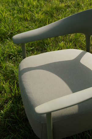 Cushioned Seat Outdoor Lounge Chair | DF Vita | Oroa.com