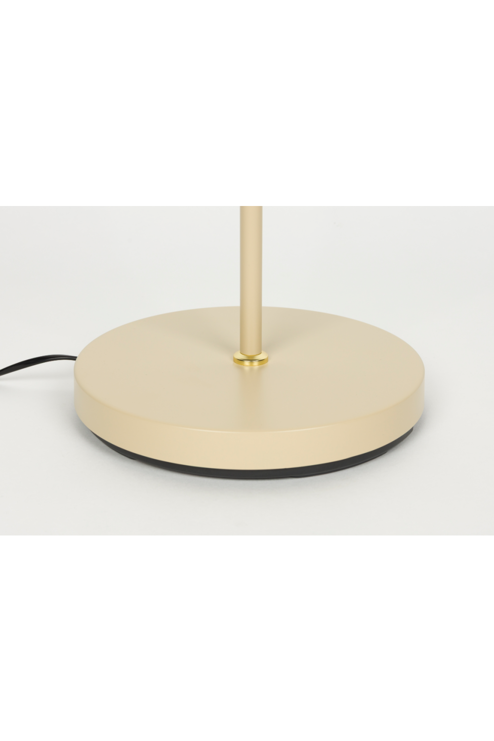 Iron Spot Floor Lamp | DF Aero | Oroa.com