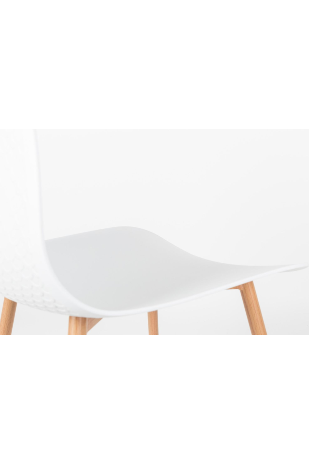 Molded Shell Dining Chairs (2) | DF Leon | Oroa.com
