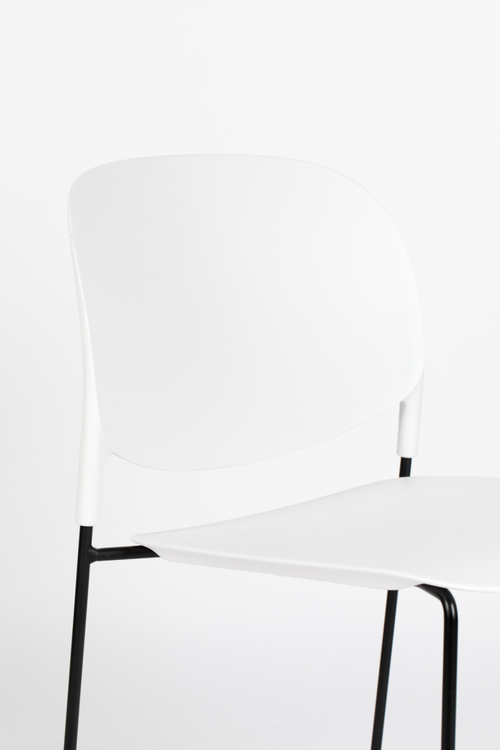 Stackable Dining Chair Set (4) | DF Stacks | Oroa.com