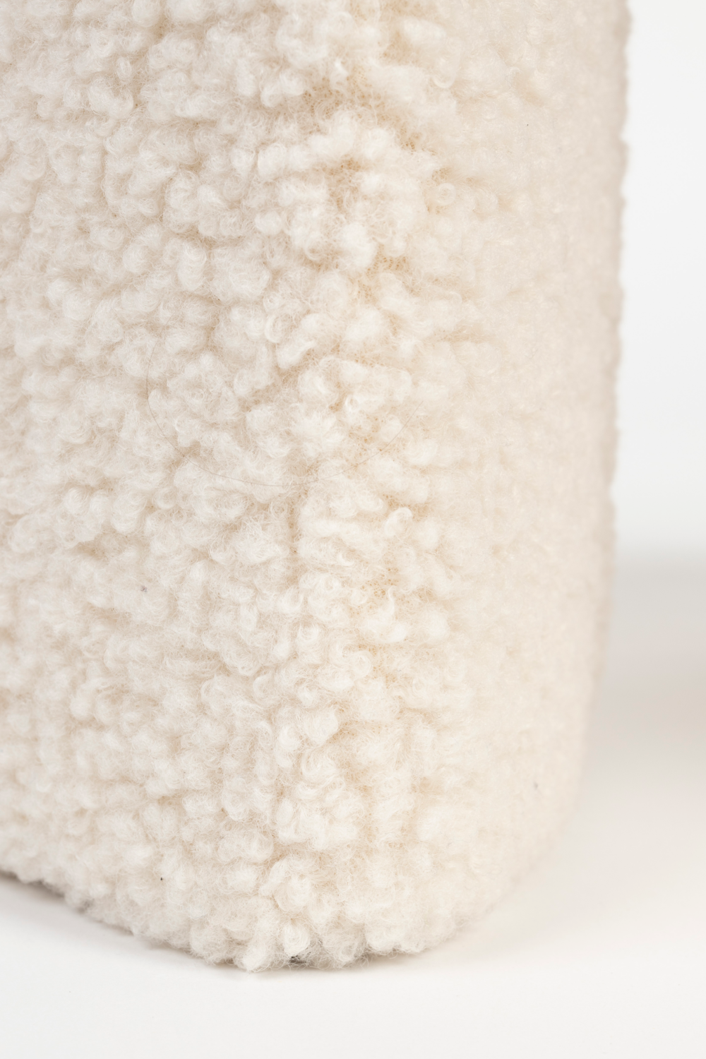 White Upholstered Stool | DF Noxx | OROA.com