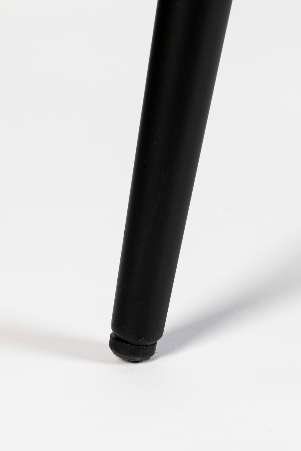 Round Teak Dining Table | DF Mo | OROA.com