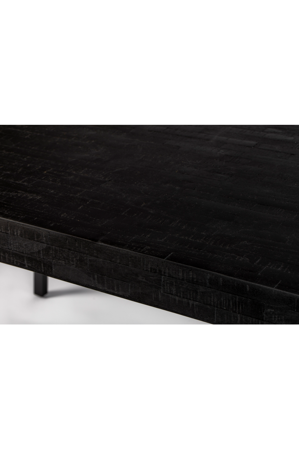 Black Lacquered Teak Dining Table | DF Suri | Oroa.com