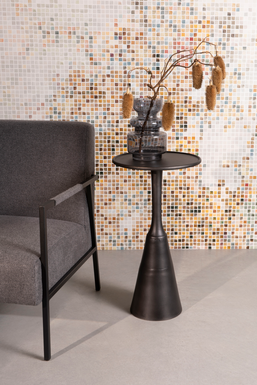 Antique Pedestal Side Table | DF Noah | Oroatrade.com