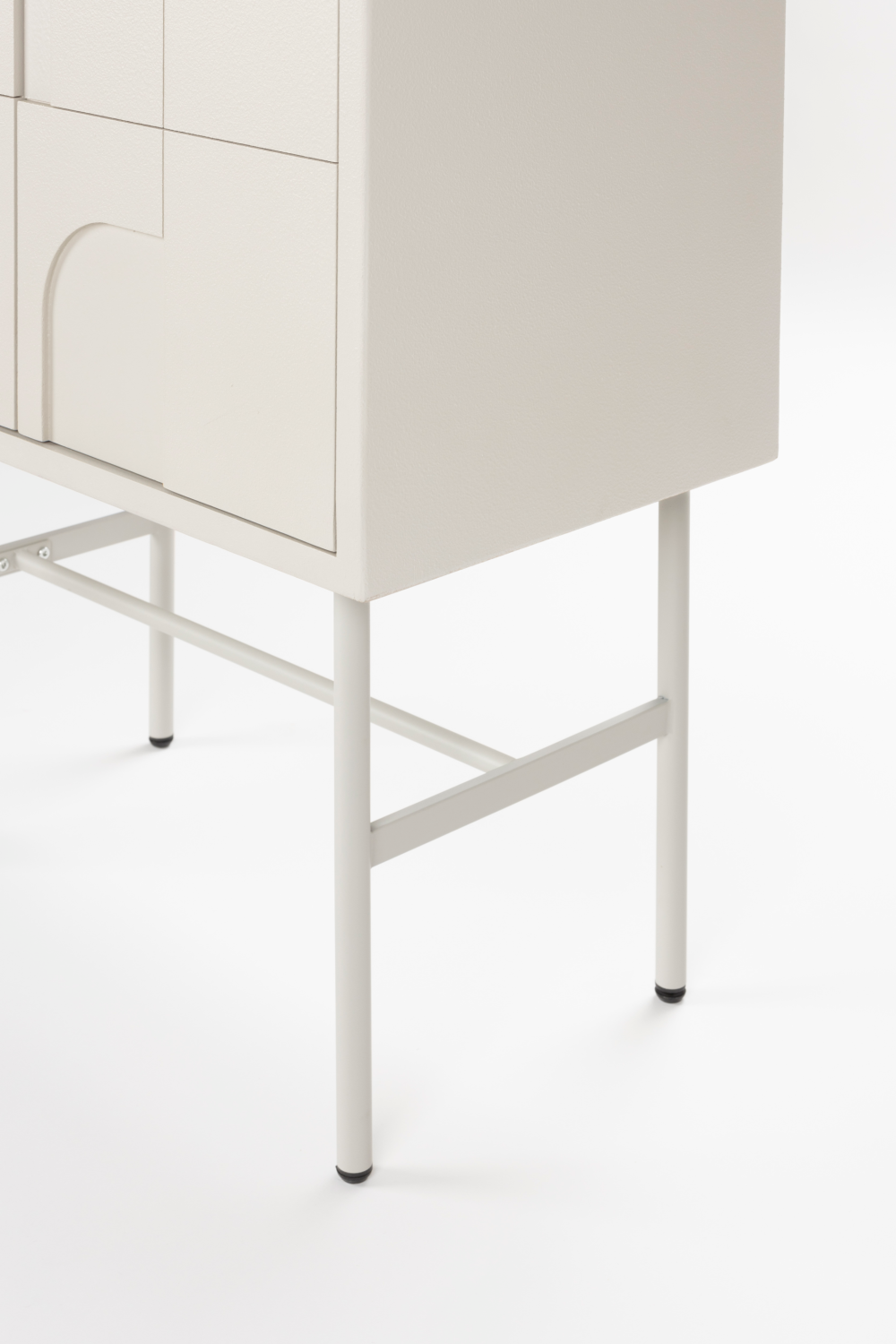 White Wooden Cabinet | DF Funk | OROA.com