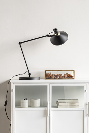 Black Iron Spot Table Lamp | DF Jona | OROA.com