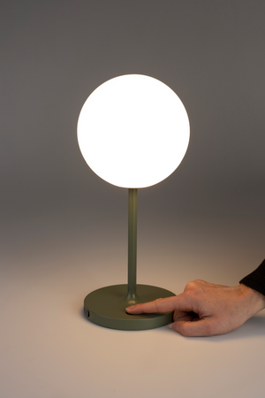 Minimalist Orb Table Lamp | DF Hub | OROA.com