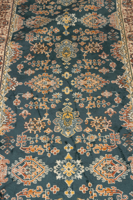 Oriental Fringed Carpet 8' x 3' | DF Raz | OROA.com