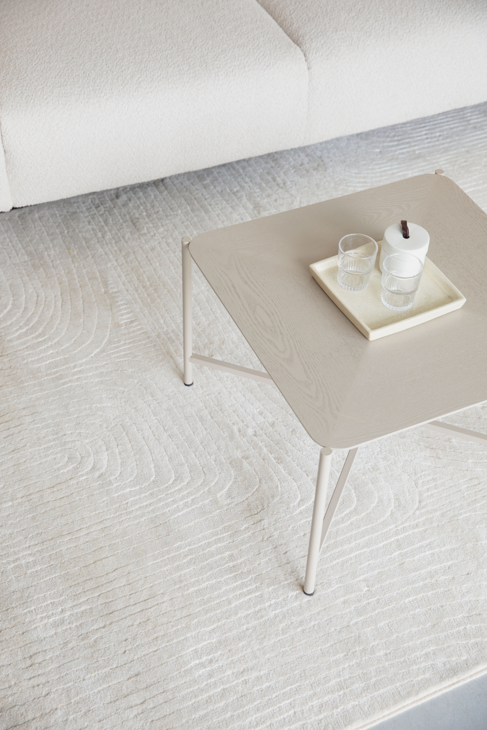 Beige Minimalist Carpet 5' x 7'5" | DF Lignes | OROA.com