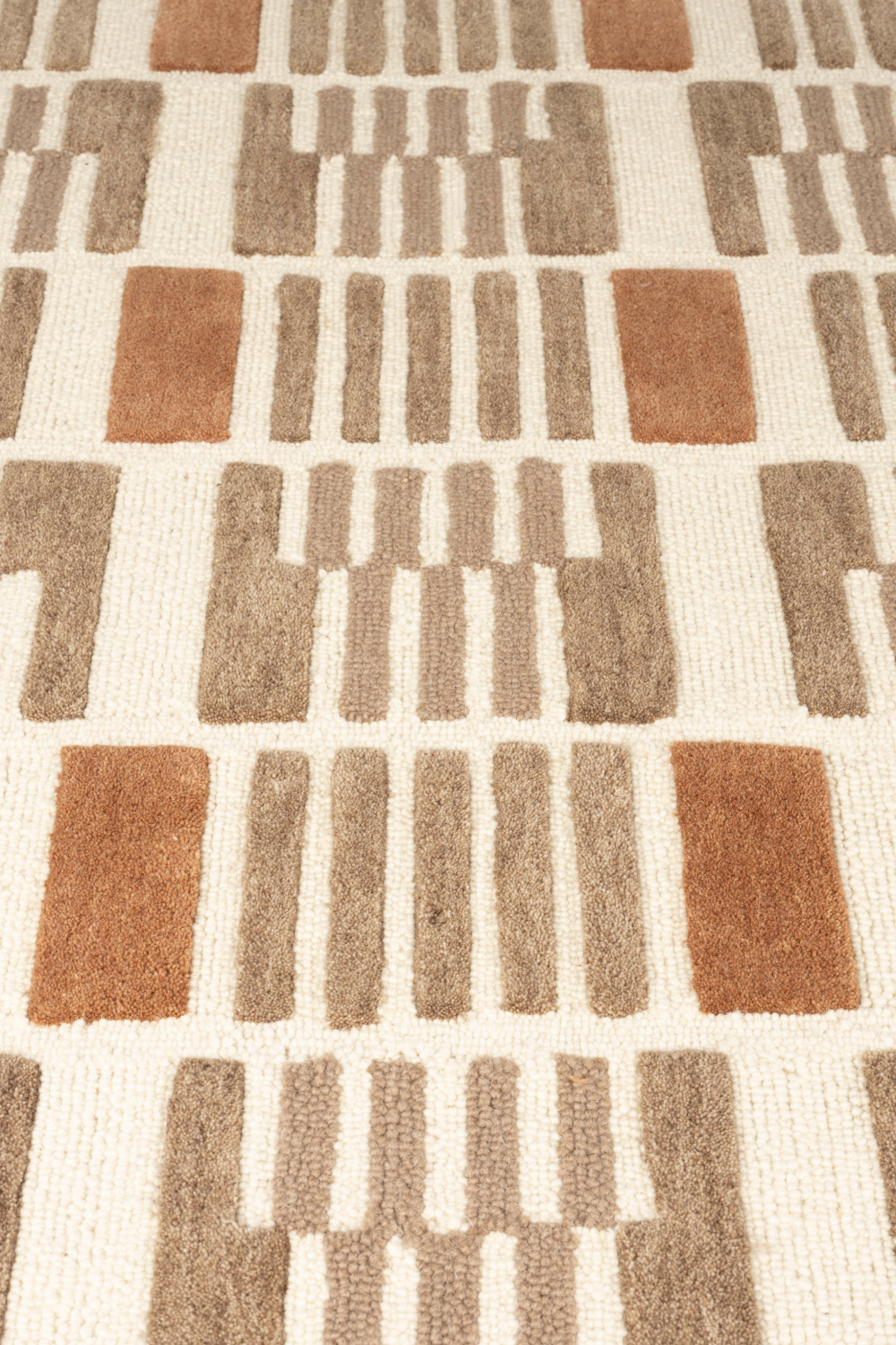 Beige Wool Patterned Carpet 5' x 8' | DF Mundra | OROA.com