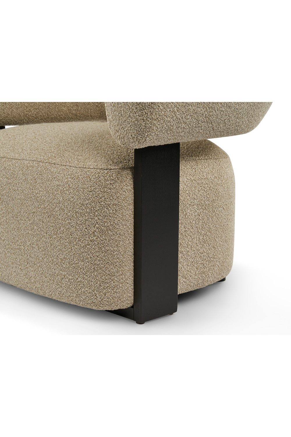 Curved Occasional Chair | Liang & Eimil Botega | Oroa.com