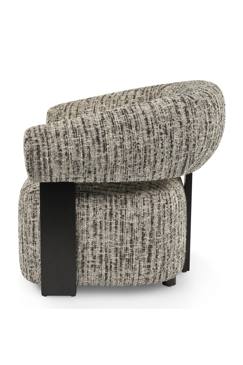 Curved Occasional Chair | Liang & Eimil Botega | Oroa.com