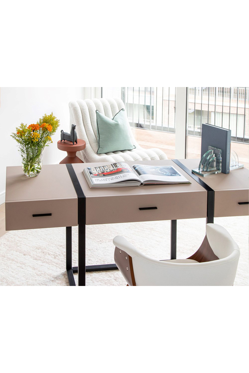 Modern Leather Dressing Table | Liang & Eimil Almati | Oroa.com