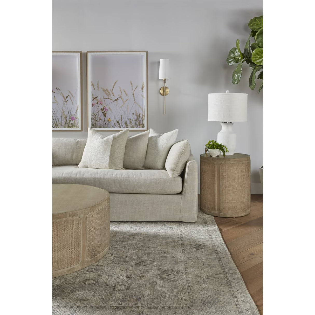   Beige Slipcover Sectional Sofa | Oroa.com