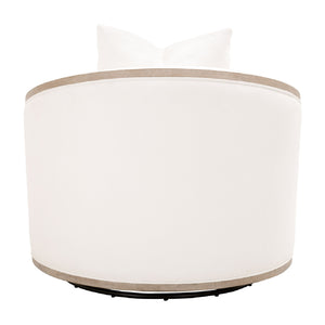   Cushioned Oak Swivel Club Chair | Oroa.com