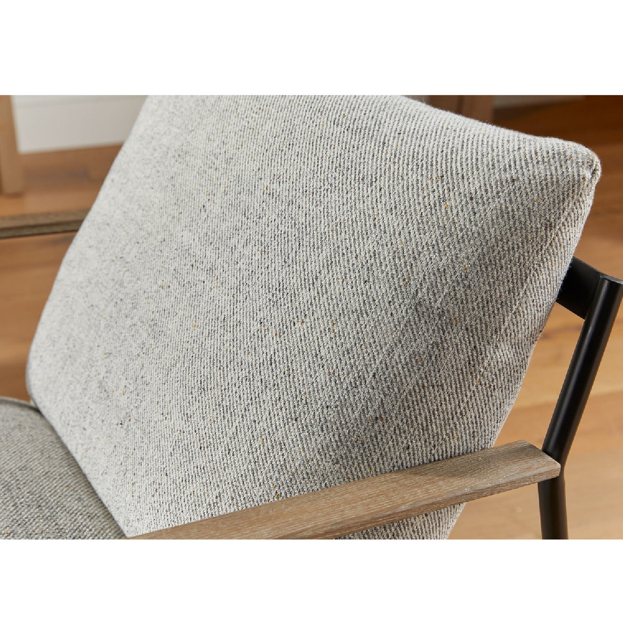   Brown Leather Strap Lounge Chair | Oroa.com