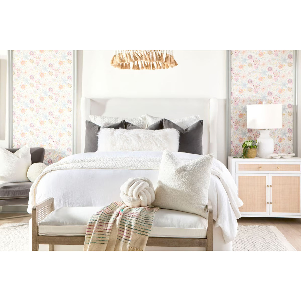   Cushioned Gray Oak Bench | Oroa.com