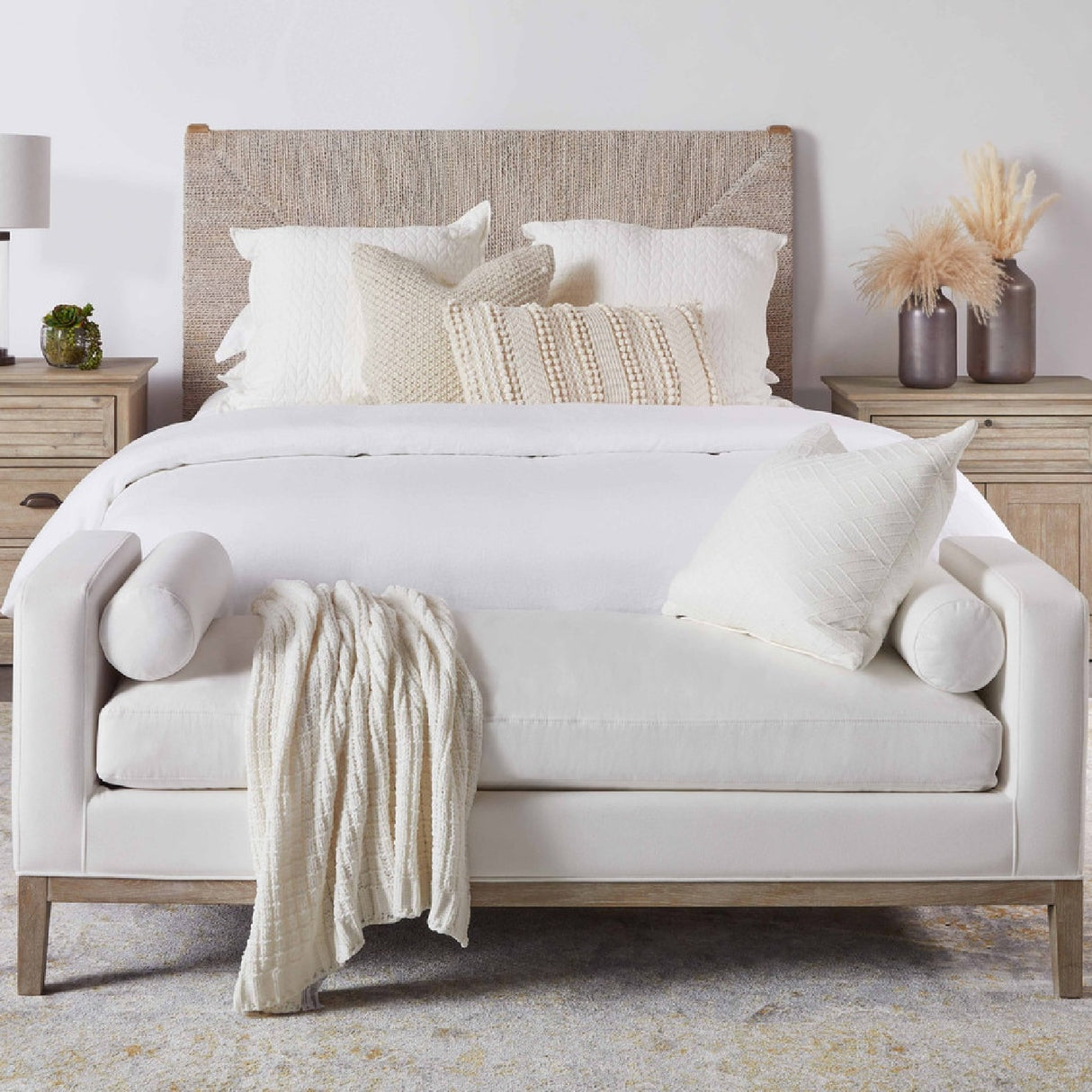   White Upholstered Bench | Oroa.com