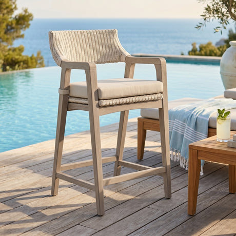   White Rattan Outdoor Counter Stool | Oroa.com