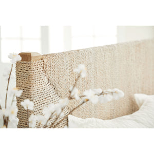   Whitewashed Abaca Rope Bed | Oroa.com