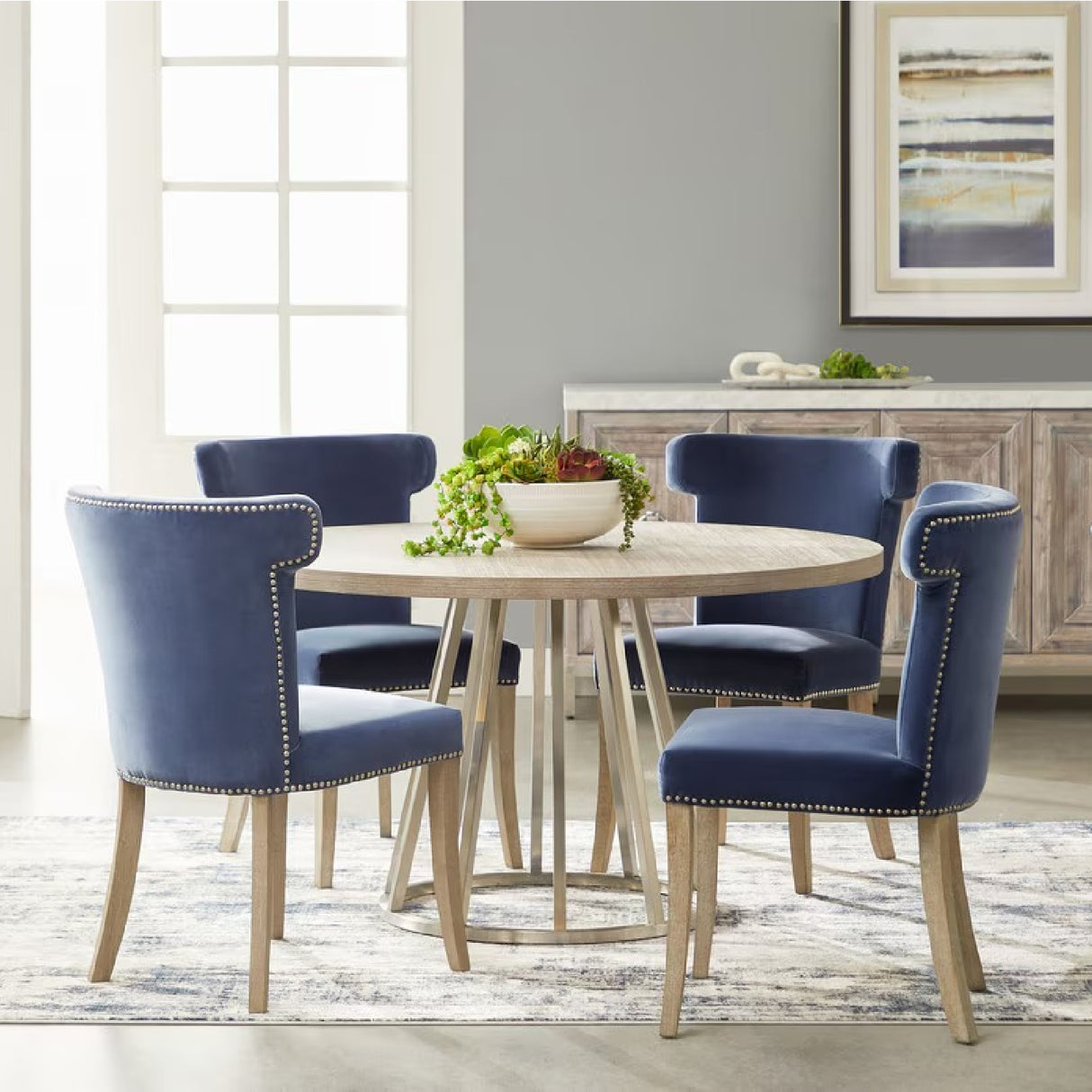   Velvet Dining Chair | Oroa.com