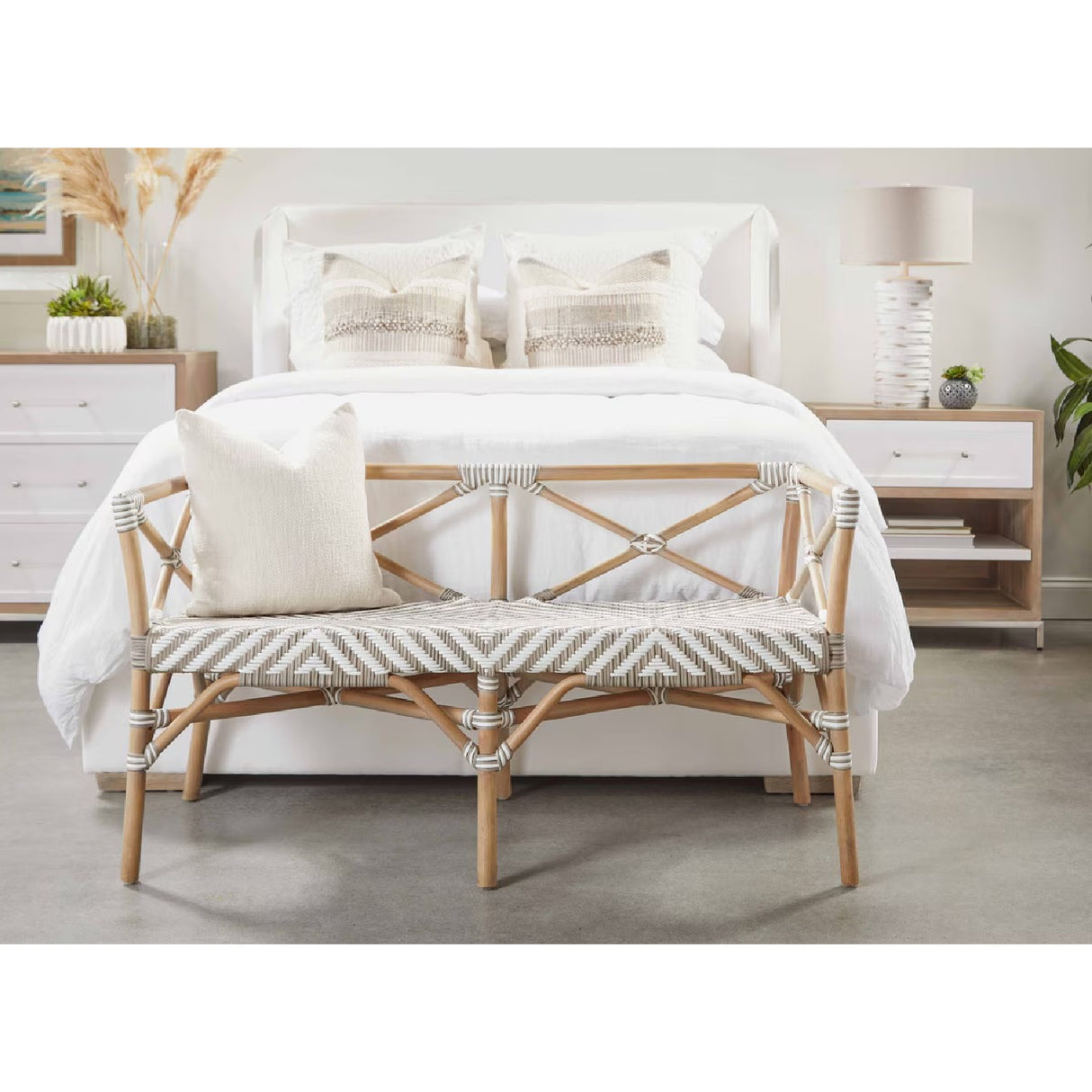   White Upholstered Queen Bed | Oroa.com