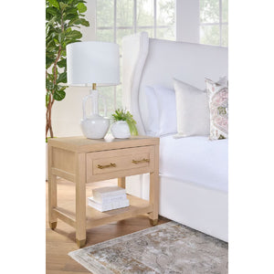   White Upholstered Bed | Oroa.com