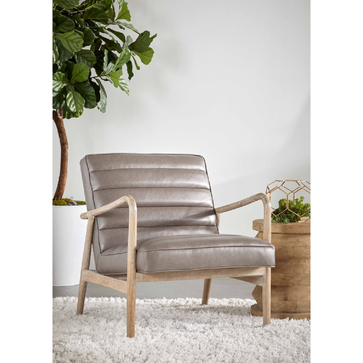   Pine Wood Cylindrical Accent Table | Oroa.com