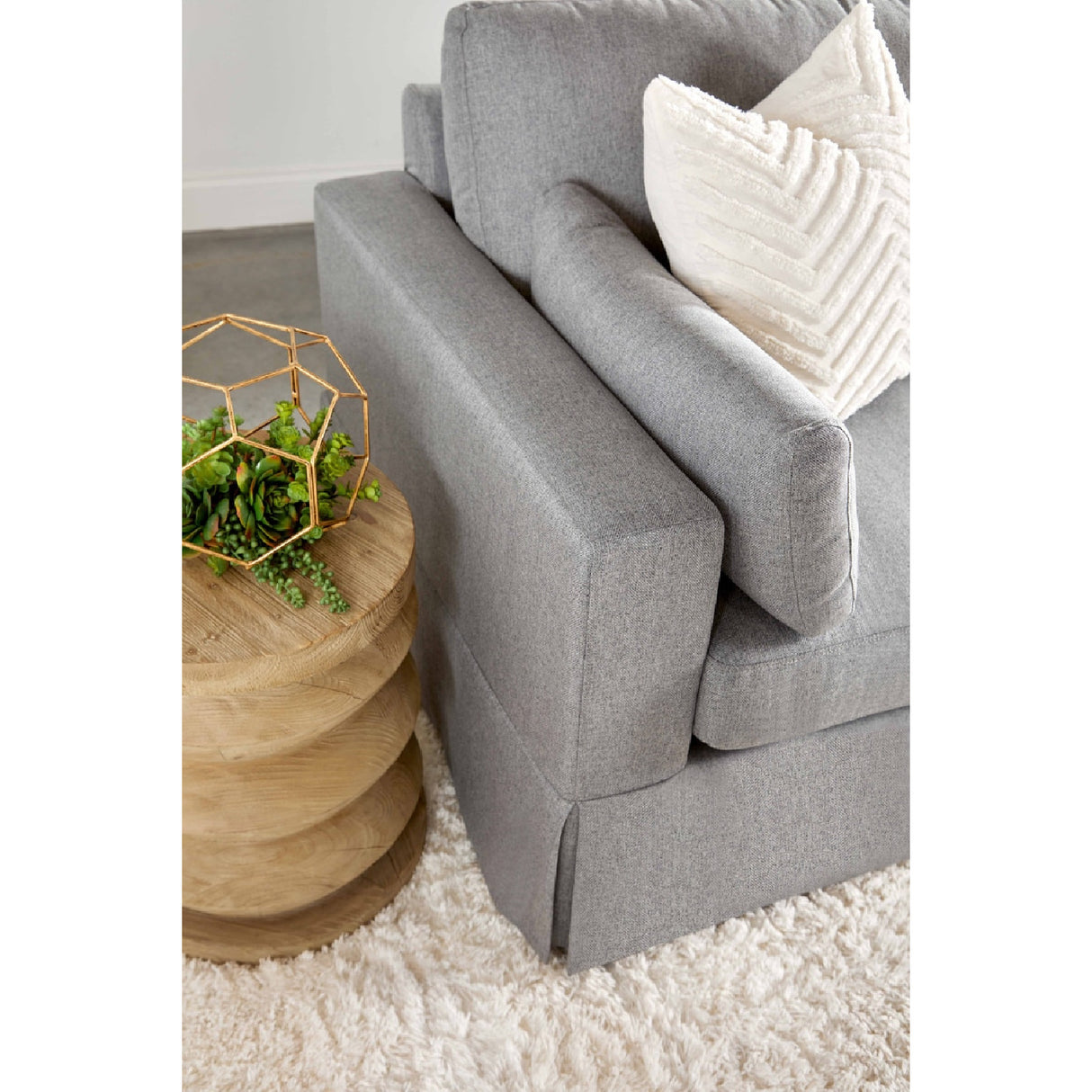   Pine Wood Cylindrical Accent Table | Oroa.com