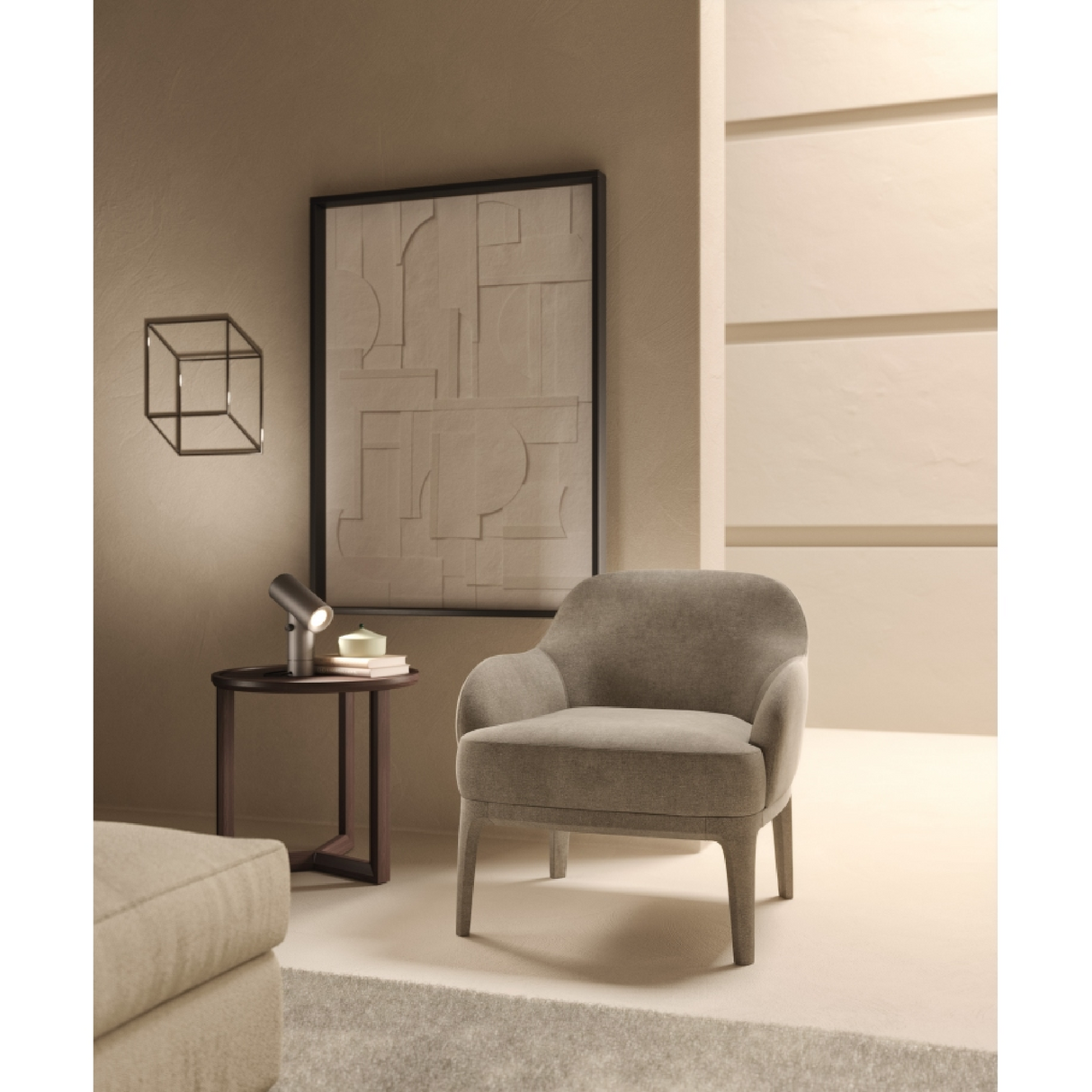 Modern Classic Lounge Chair | Marac Ingrid