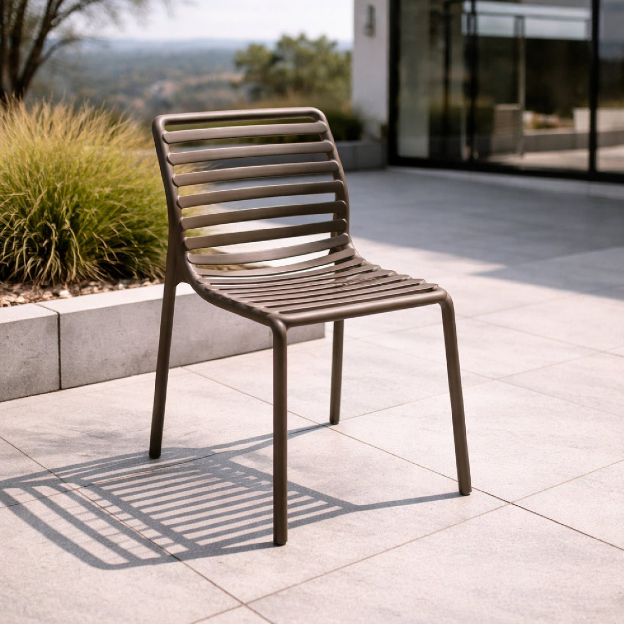   Slatted Outdoor Monobloc Chair | Oroa.com