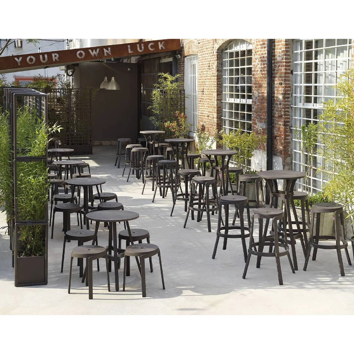   Regenerated Fiberglass Outdoor High Stool | Oroa.com