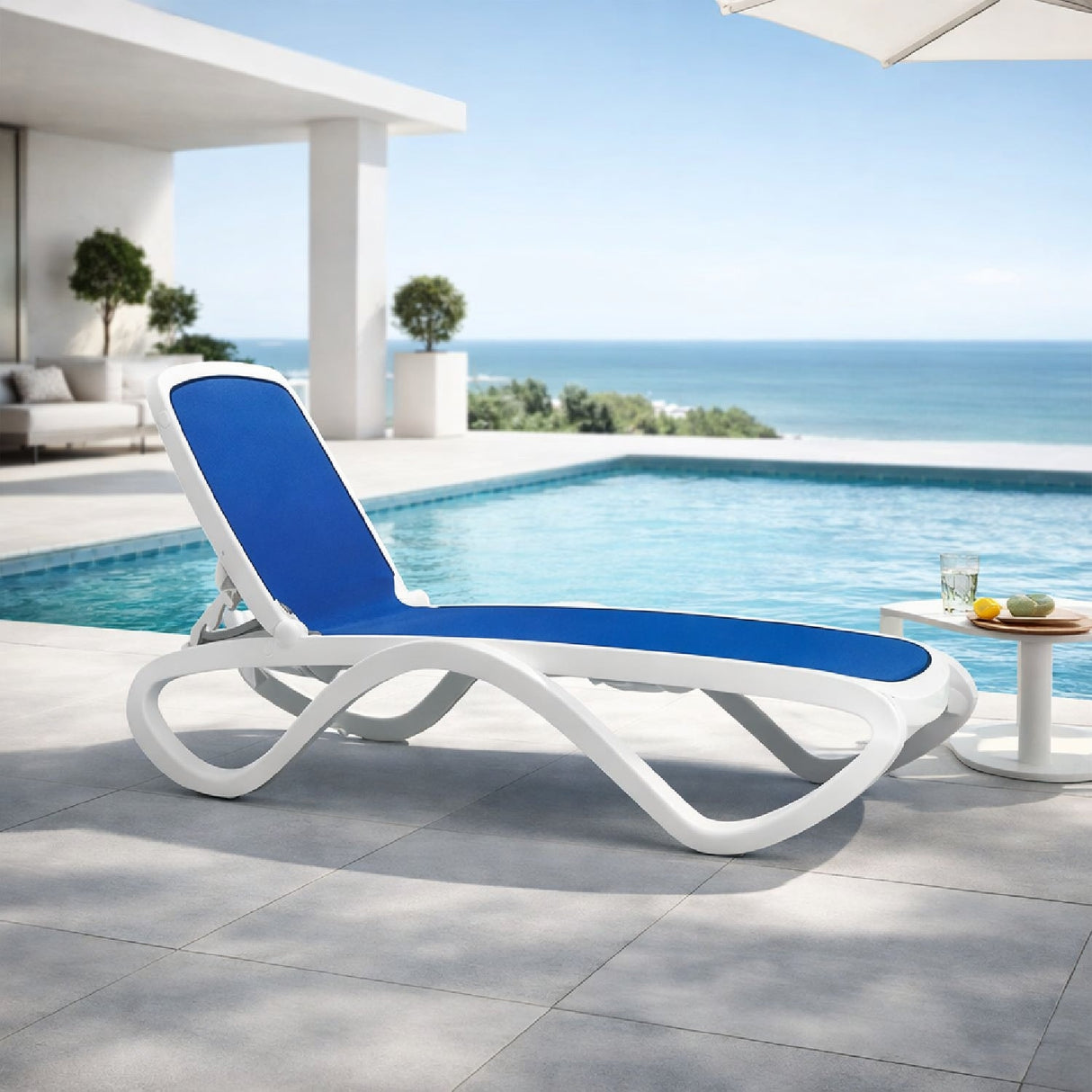   Fabric Adjustable Outdoor Chaise Lounge | Oroa.com