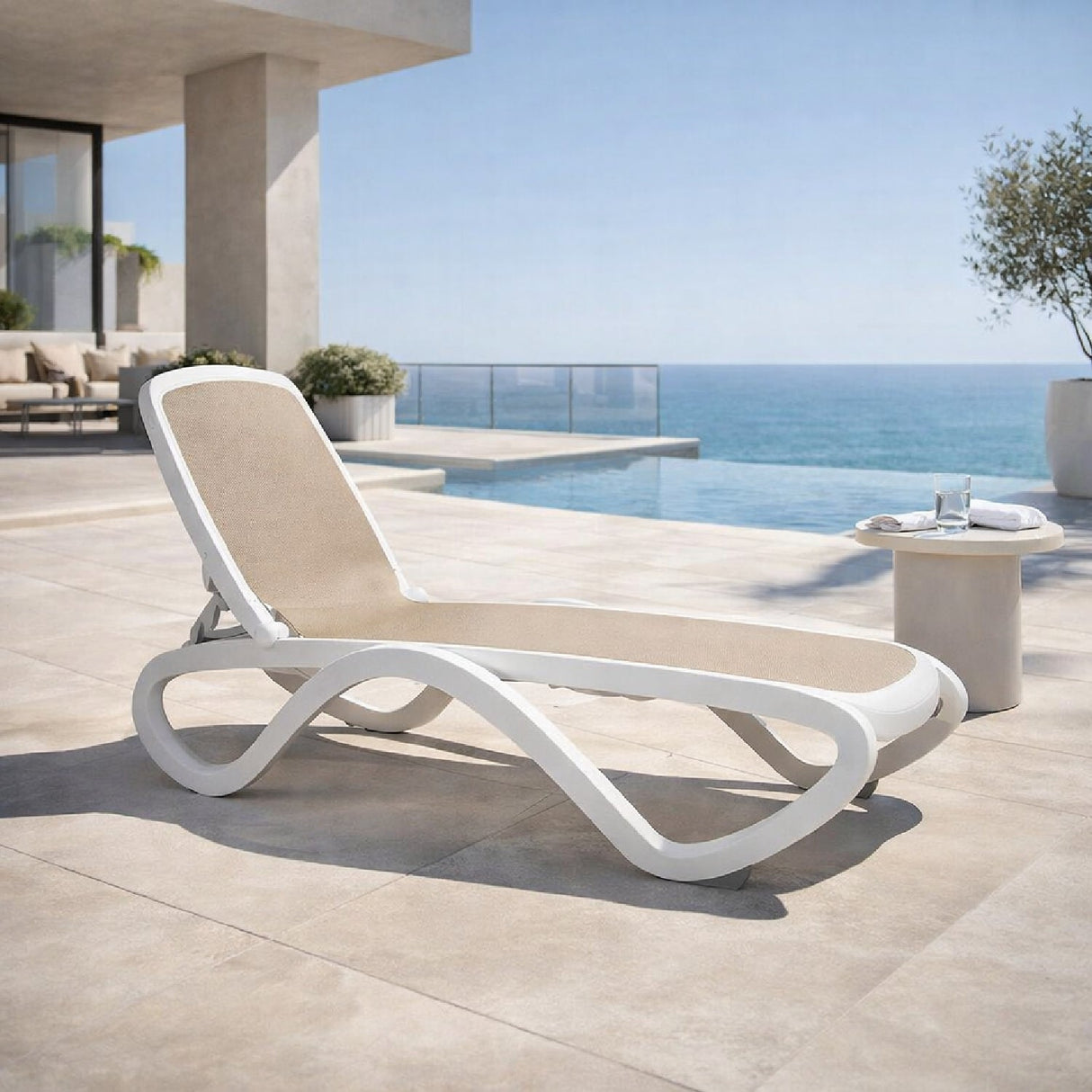   Fabric Adjustable Outdoor Chaise Lounge | Oroa.com