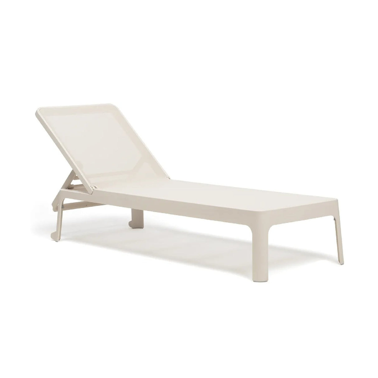   Stackable Fiberglass Outdoor Chaise Lounge | Oroa.com