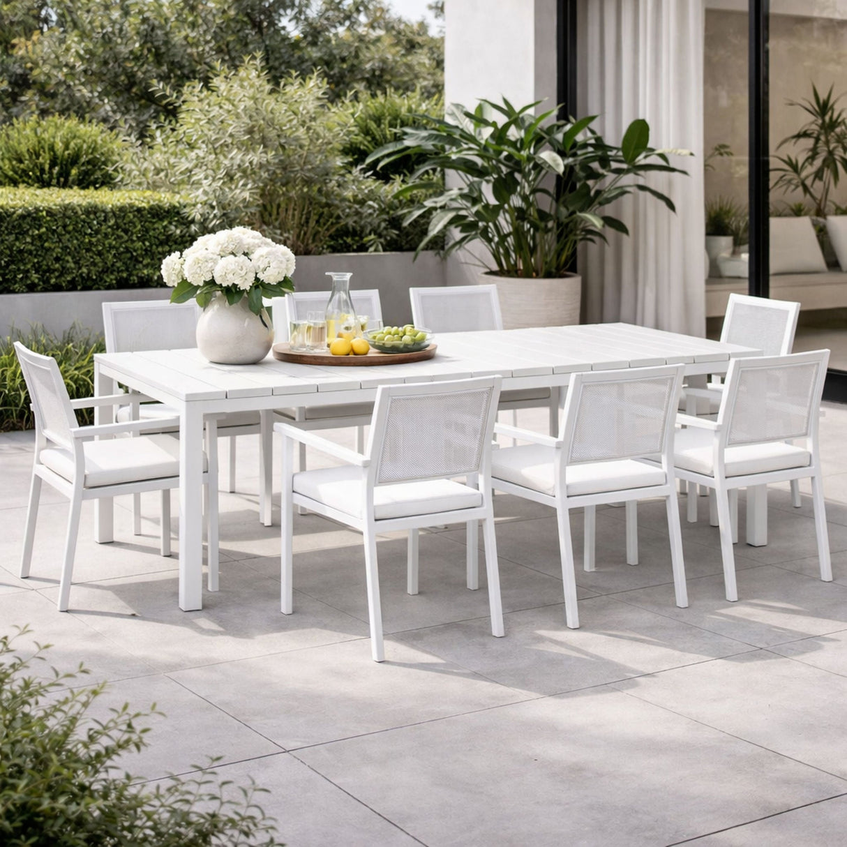   Aluminum Framed Extendible Outdoor Dining Table | Oroa.com