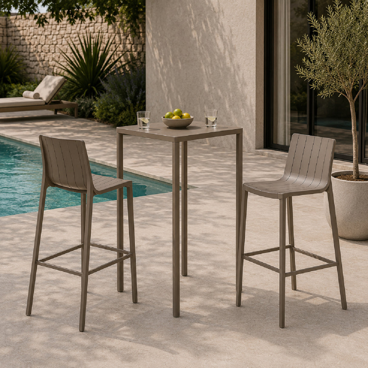   Aluminum Adjustable Outdoor High Table | Oroa.com